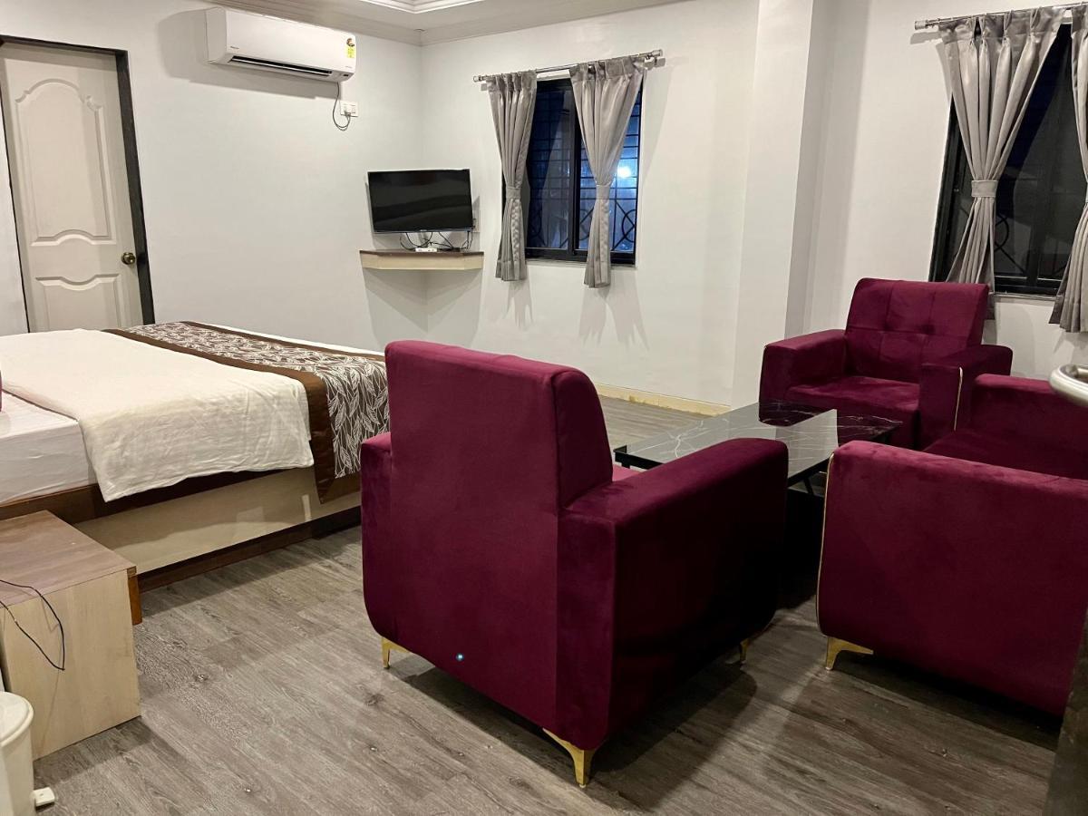 Hotel Jeet Paradise Phaltan Εξωτερικό φωτογραφία